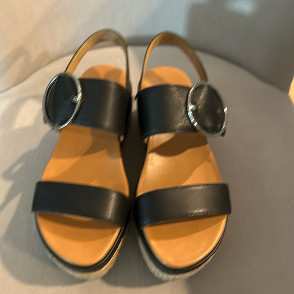 Ugg wedge espadrilles Size 35.